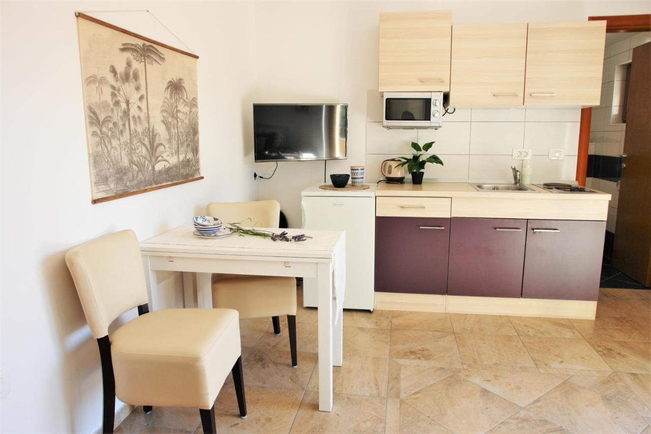Iva Apartmani Vodice Exterior foto