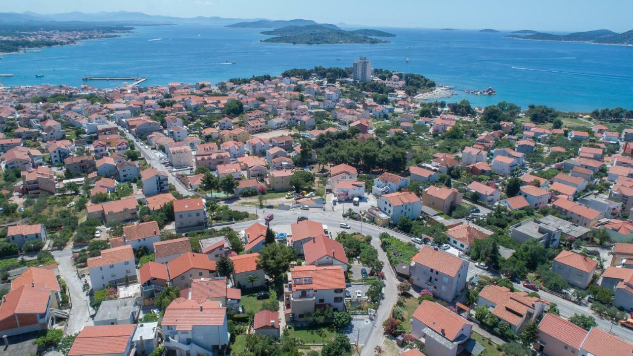 Iva Apartmani Vodice Exterior foto