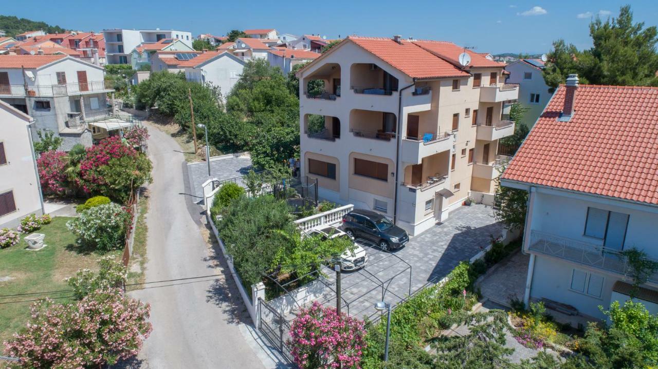 Iva Apartmani Vodice Exterior foto
