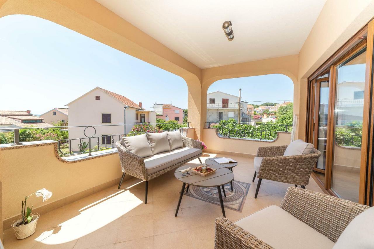 Iva Apartmani Vodice Exterior foto