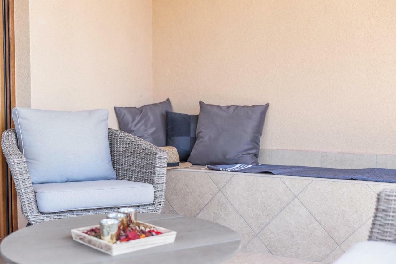 Iva Apartmani Vodice Exterior foto